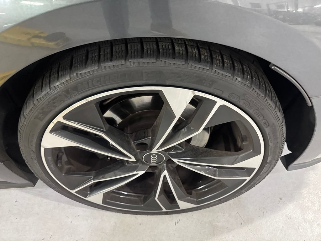 Used 2023 Audi S5 Prestige w/ Prestige Package AWD/4WD image 4