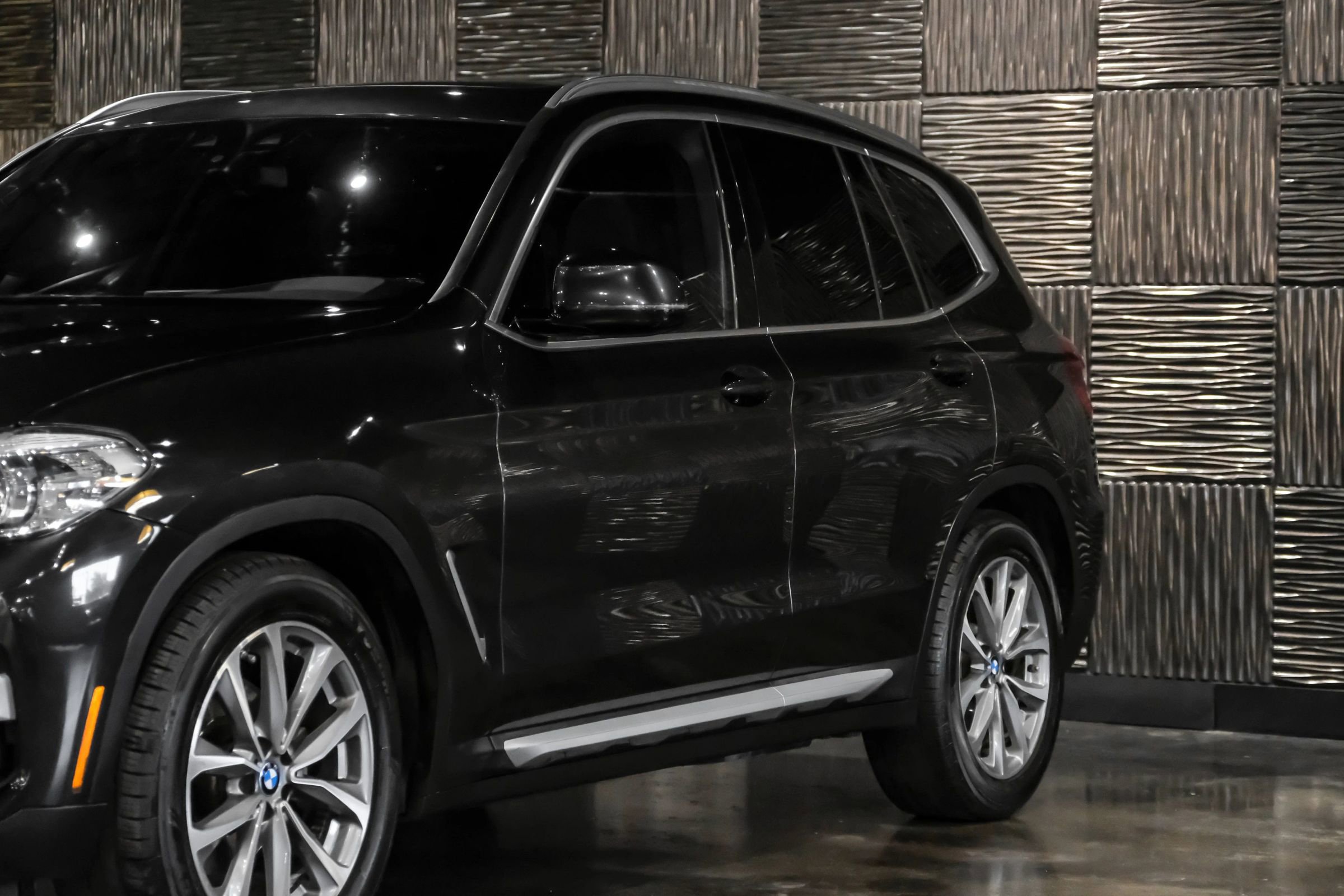Used 2019 BMW X3 sDrive30i w/ Convenience Package image 8