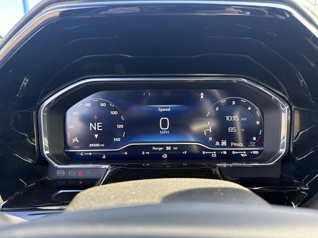 Used 2024 Chevrolet Silverado 1500 RST w/ Redline Edition AWD/4WD image 10