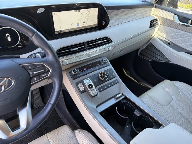 Used 2022 Hyundai Palisade Calligraphy w/ Cargo Package AWD/4WD image 32