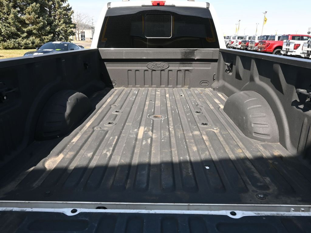 Used 2022 Ford F450 Platinum w/ FX4 Off-Road Package image 33