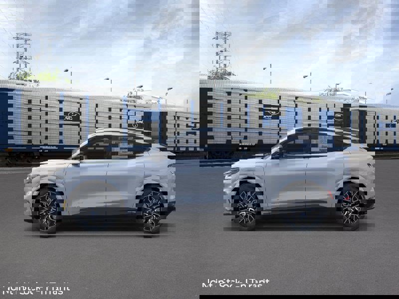 New 2025 Ford Mustang Mach-E Premium image 32