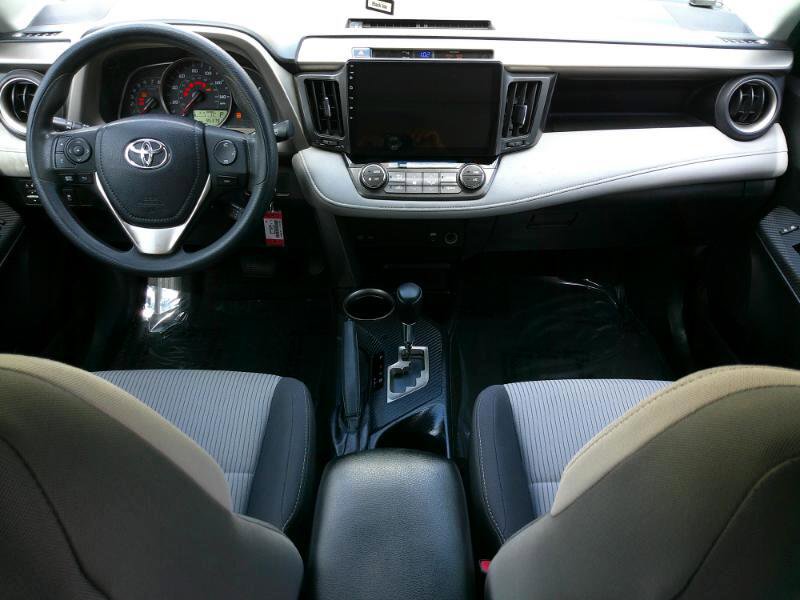 Used 2015 Toyota RAV4 XLE image 13
