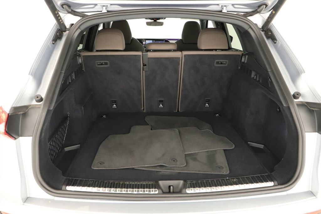 Certified 2025 Audi Q5 Prestige AWD/4WD image 29