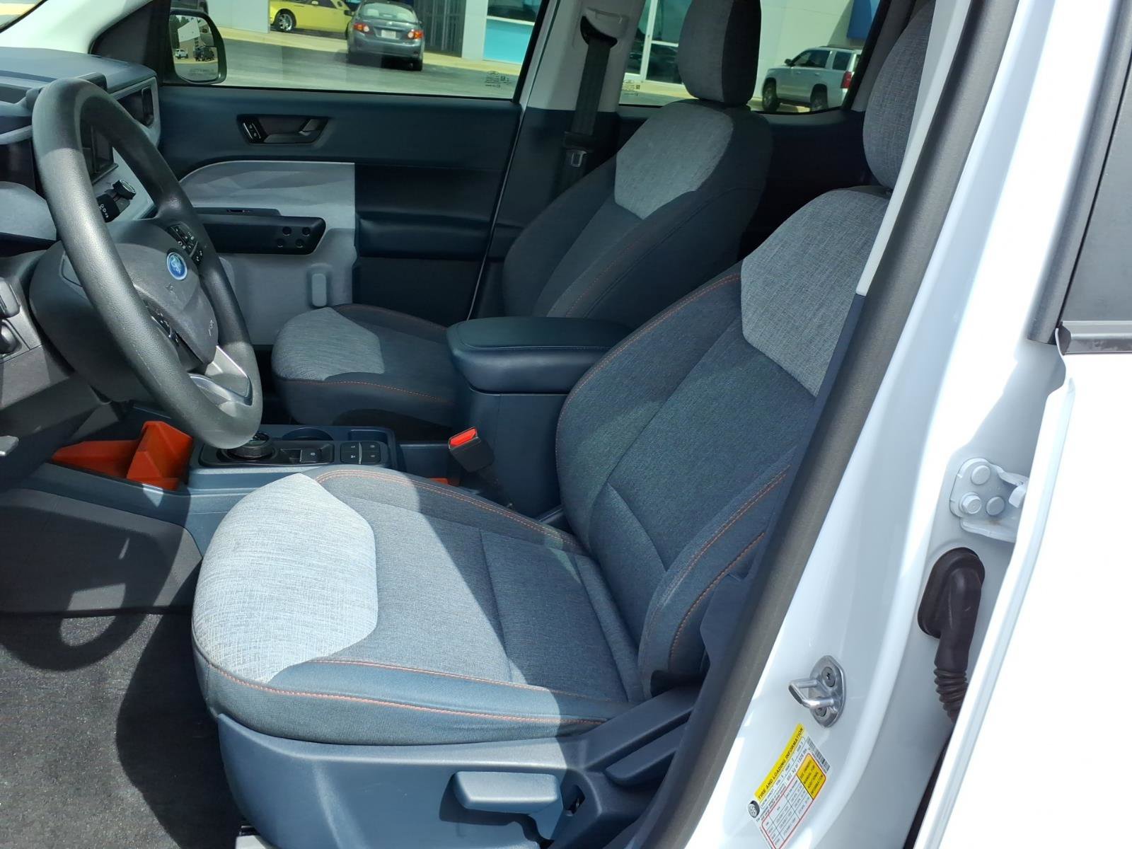 Used 2022 Ford Maverick XLT FWD image 11