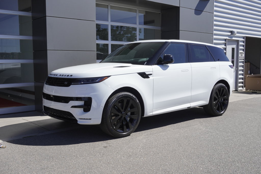 New 2026 Land Rover Range Rover Sport Dynamic SE AWD/4WD image 3