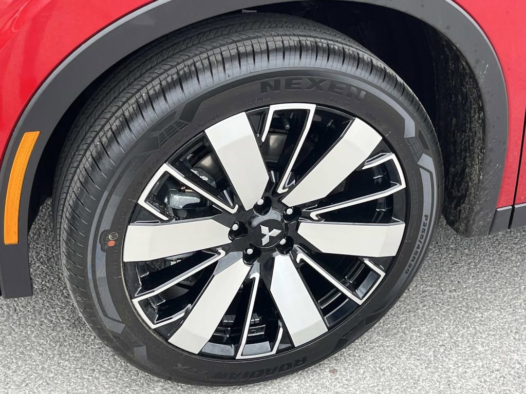 New 2026 Mitsubishi Outlander SE FWD image 9