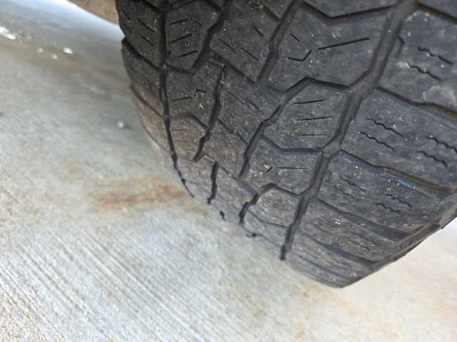 Used 2022 Ford Explorer XLT AWD/4WD image 69