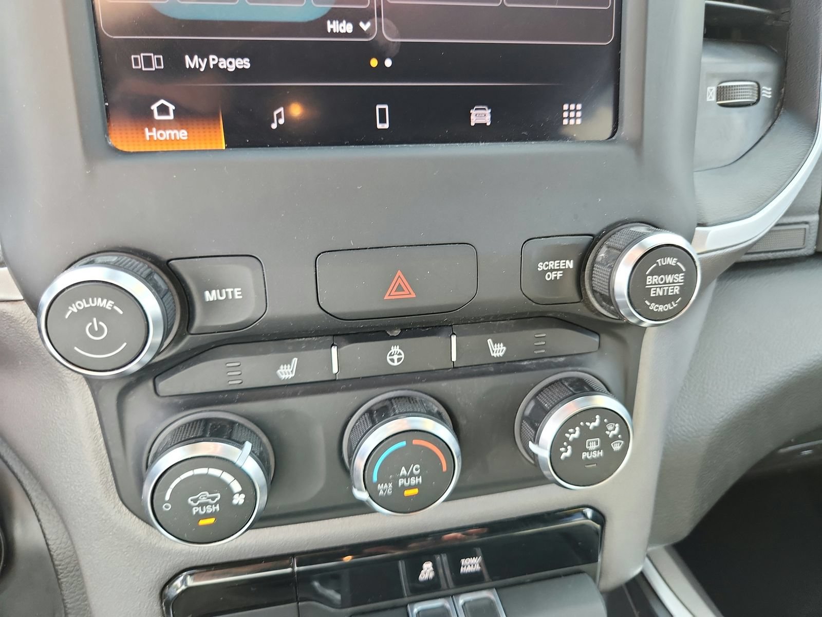 Used 2023 RAM 1500 Big Horn AWD/4WD image 19