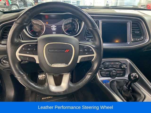 Used 2017 Dodge Challenger R/T Scat Pack w/ Leather Interior Group RWD image 5