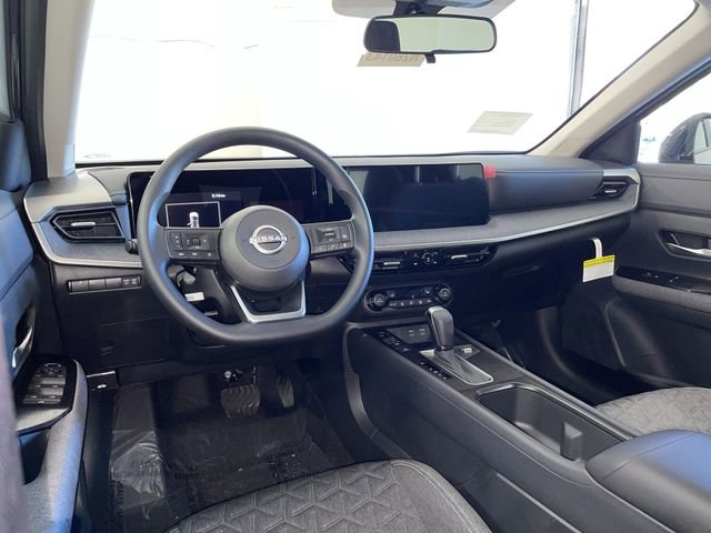 New 2026 Nissan Kicks SV w/ SV Premium Package image 18