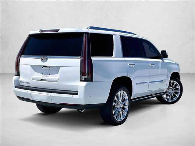 Used 2019 Cadillac Escalade Premium Luxury RWD image 2