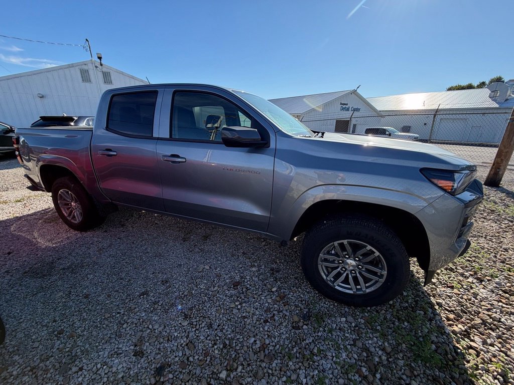 Used 2026 Chevrolet Colorado LT w/ Advanced Trailering Package AWD/4WD image 7