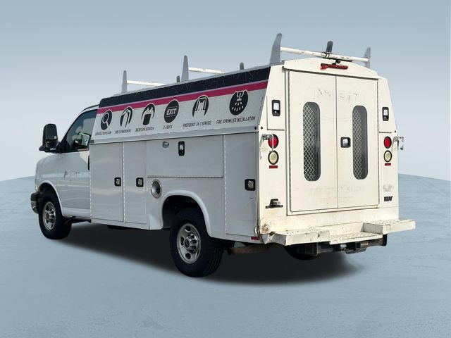 Used 2016 GMC Savana 3500 RWD image 5