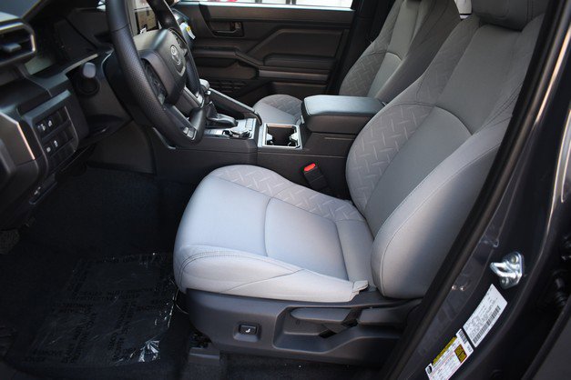 New 2025 Toyota Tacoma SR5 image 7