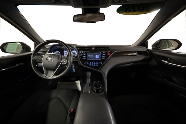 Used 2019 Toyota Camry LE image 22