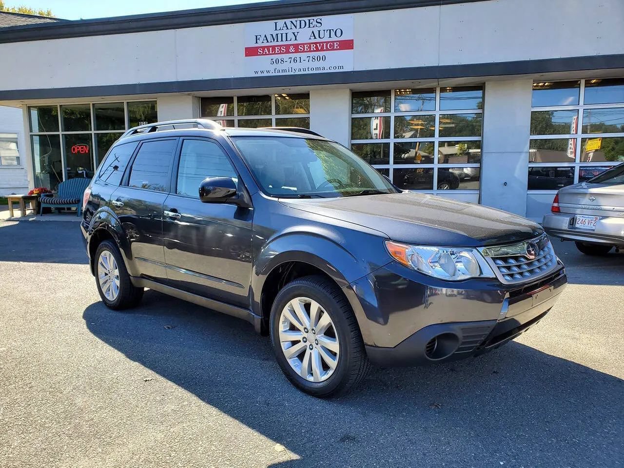 Used 2013 Subaru Forester 2.5X Limited AWD/4WD image 22