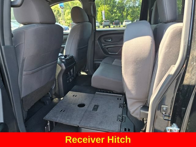 Used 2024 Nissan Titan SV w/ SV Convenience Package AWD/4WD image 12