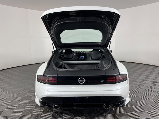 Used 2024 Nissan Z Performance w/ Floor Mat Package image 43