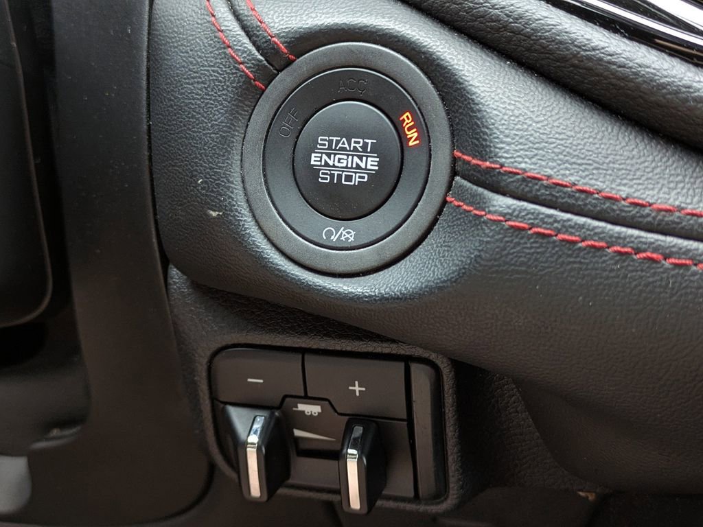 Used 2023 Dodge Durango GT image 32