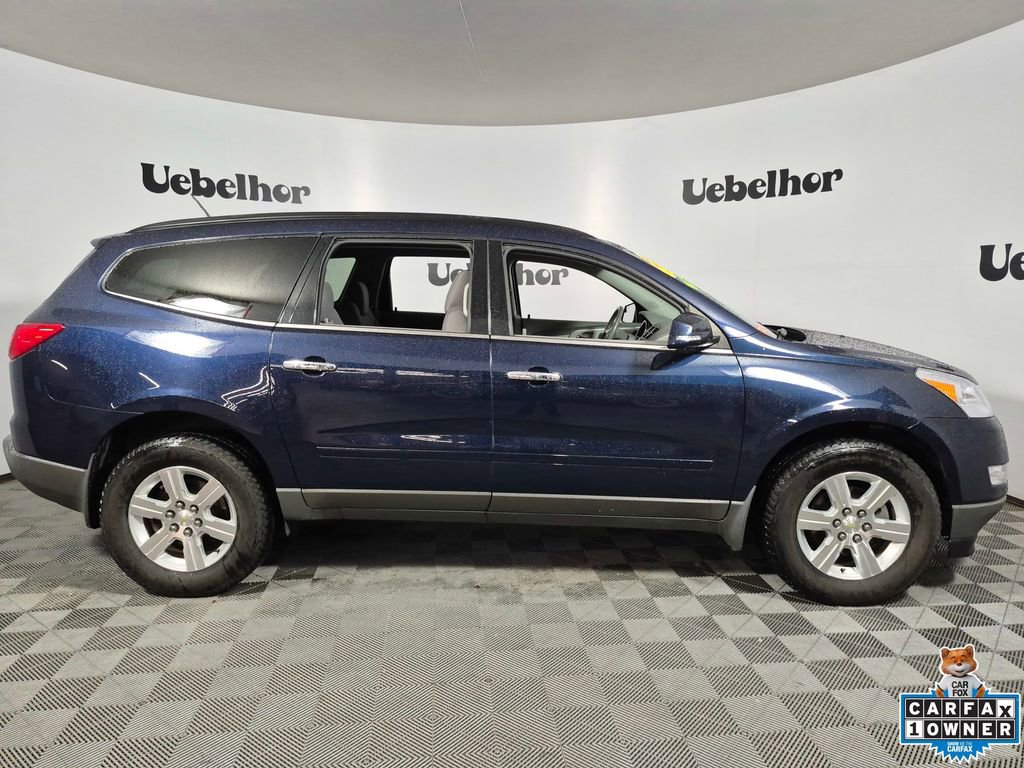 Used 2010 Chevrolet Traverse LT w/ Personal Connectivity Package FWD image 8