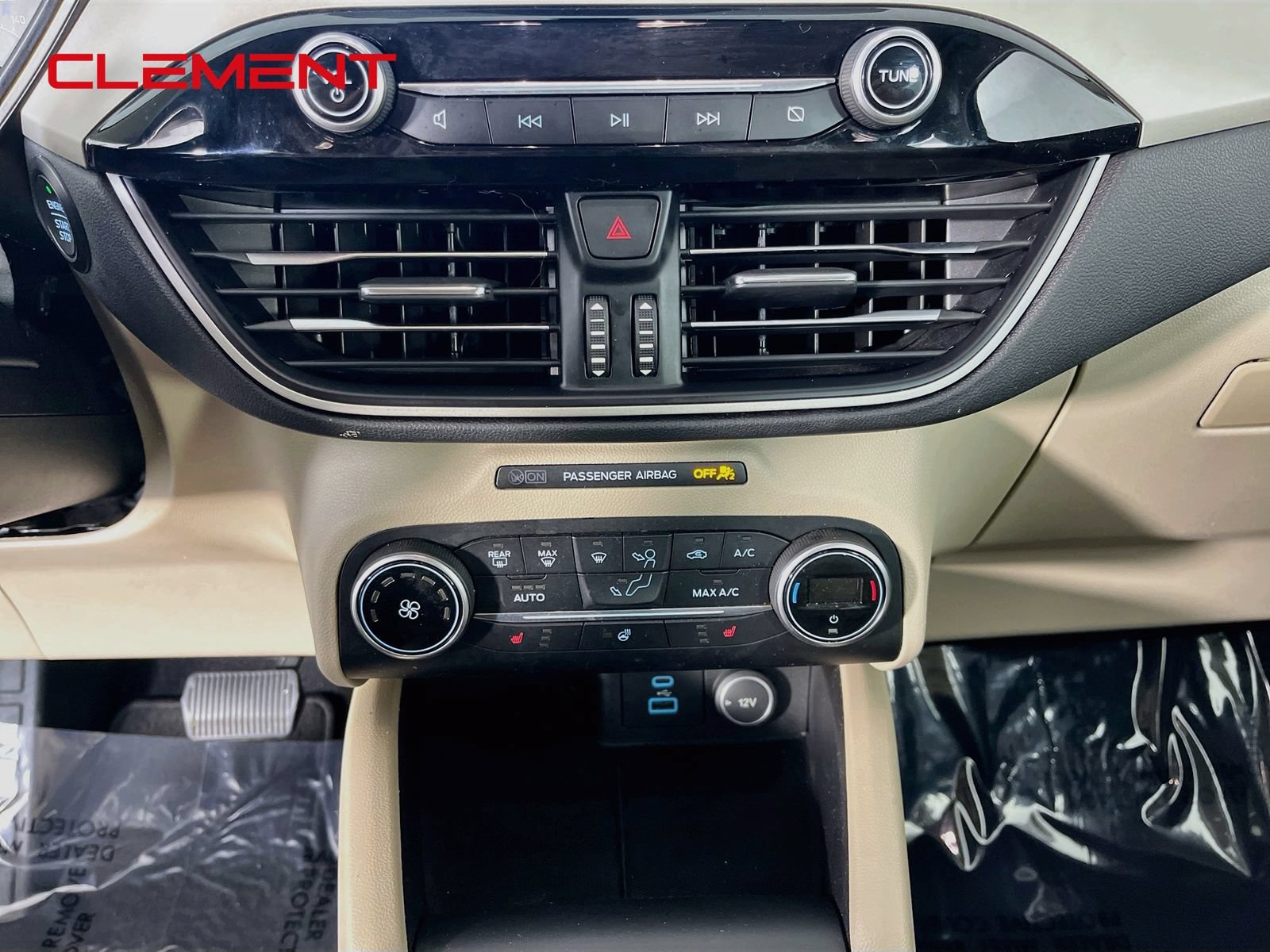 Used 2020 Ford Escape SEL FWD image 22