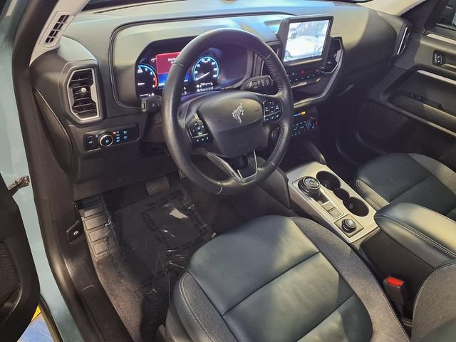 Used 2023 Ford Bronco Sport Outer Banks AWD/4WD image 4