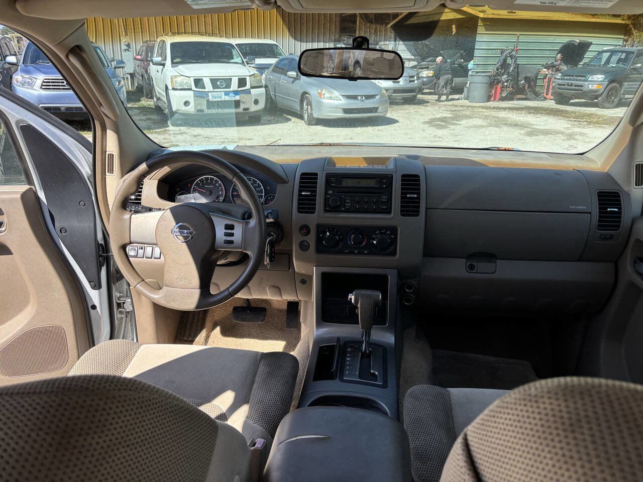 Used 2007 Nissan Pathfinder SE image 9