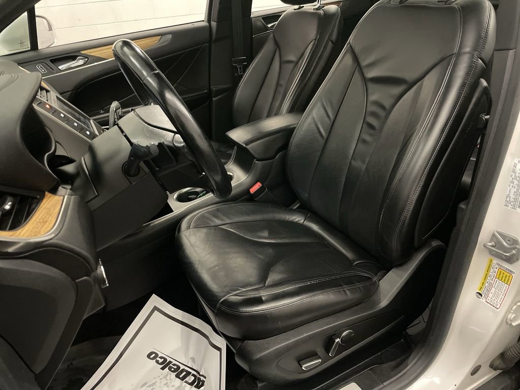 Used 2015 Lincoln MKC AWD w/ Equipment Group 101A Select image 13