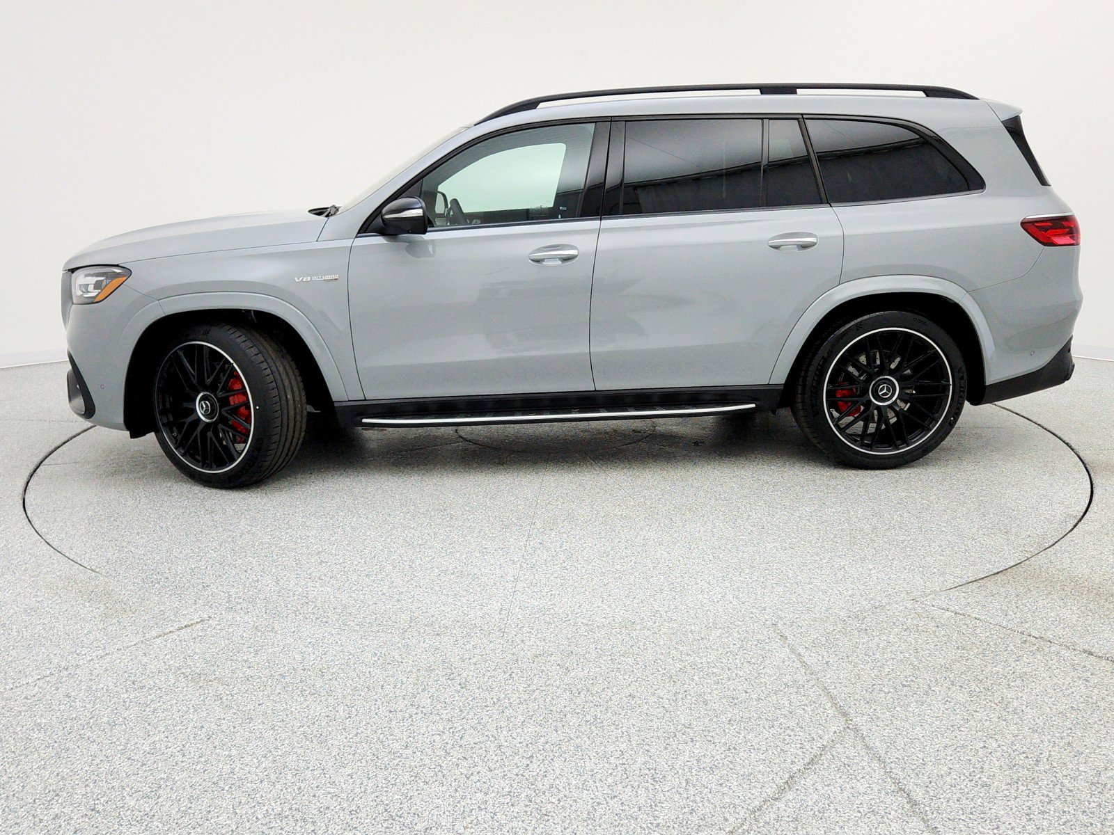 New 2026 Mercedes-Benz GLS 63 AMG 4MATIC image 9