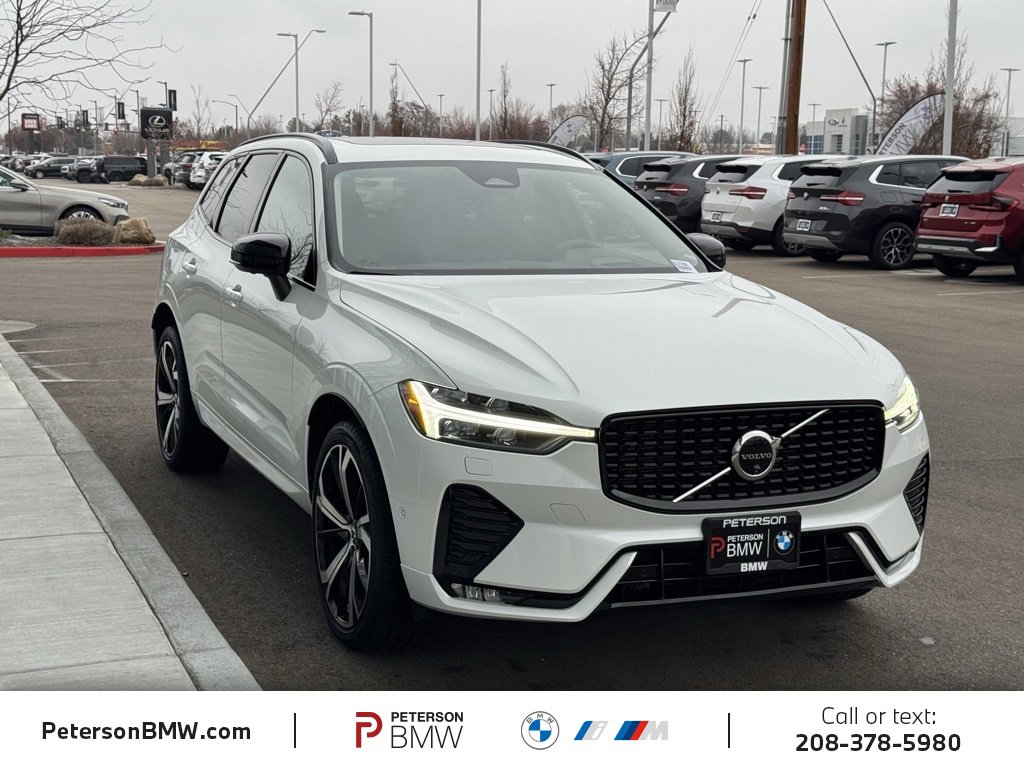 Used 2024 Volvo XC60 B5 Ultimate w/ Protection Package Premier image 10