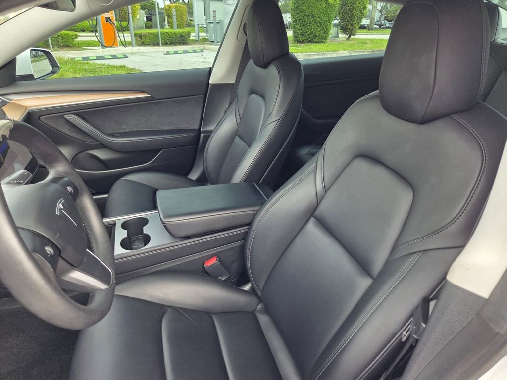 Used 2022 Tesla Model 3 Long Range image 11