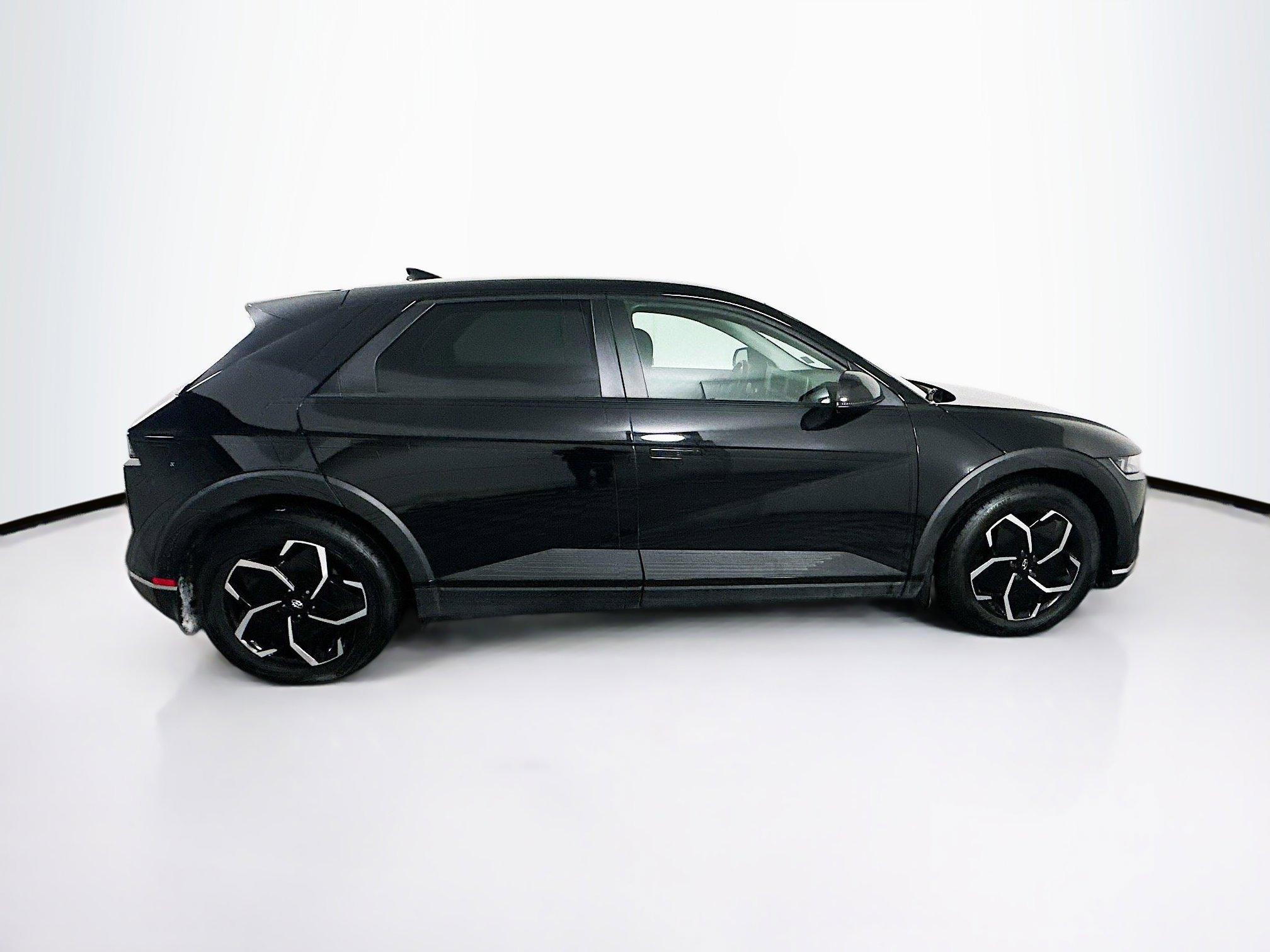 Used 2024 Hyundai Ioniq 5 SEL image 10