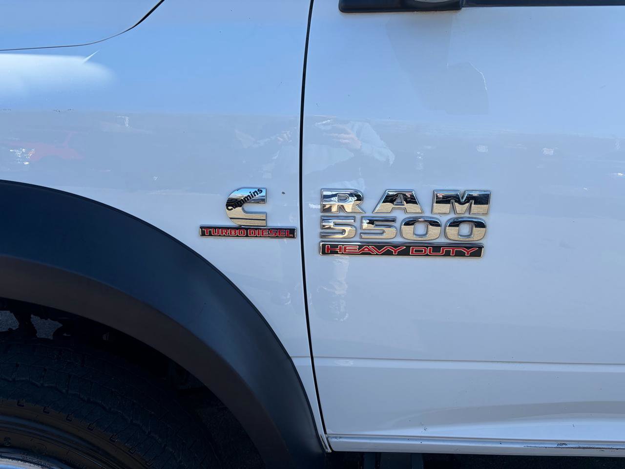 Used 2014 RAM 5500 Tradesman image 13