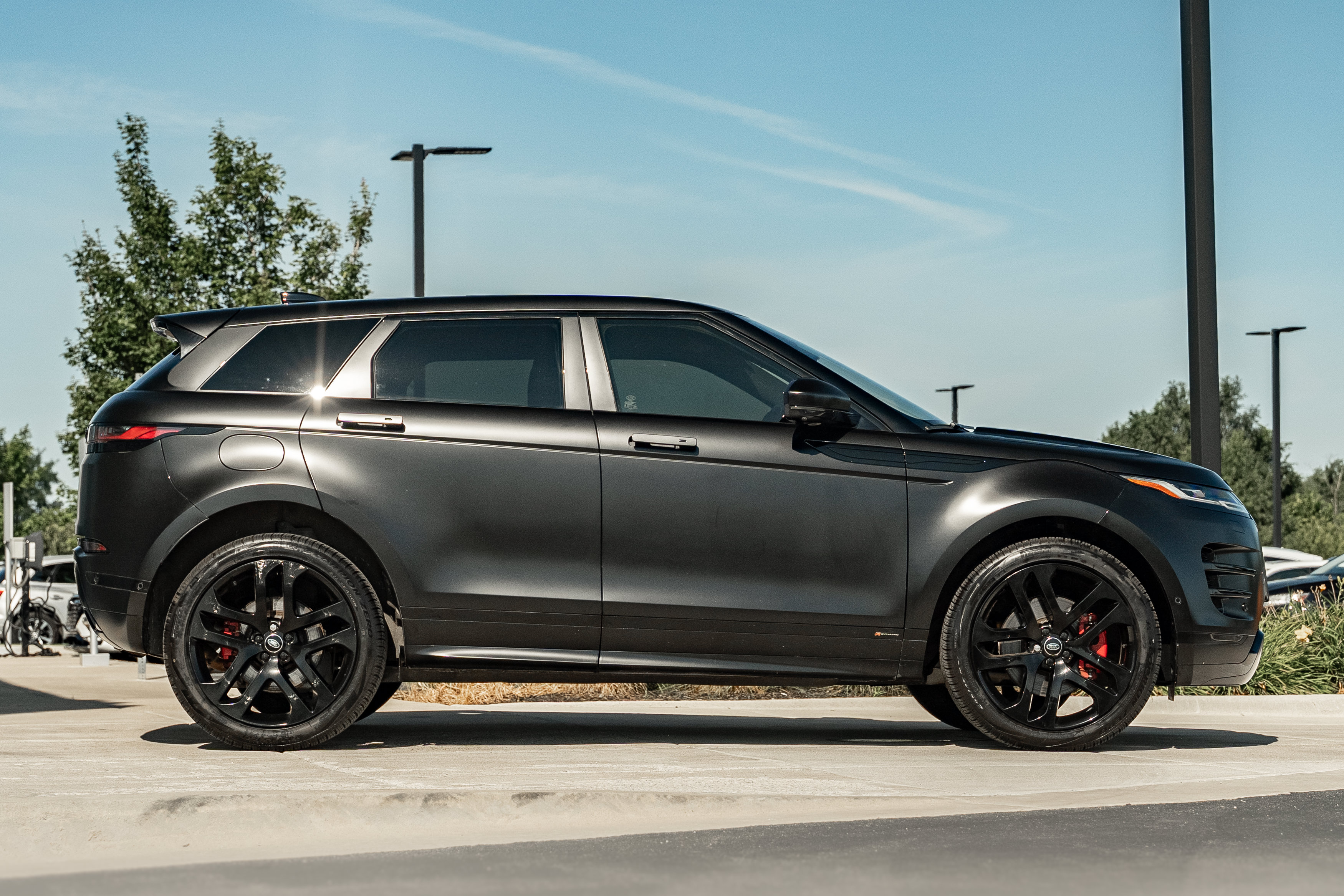 Used 2021 Land Rover Range Rover Evoque R-Dynamic HSE AWD/4WD image 3