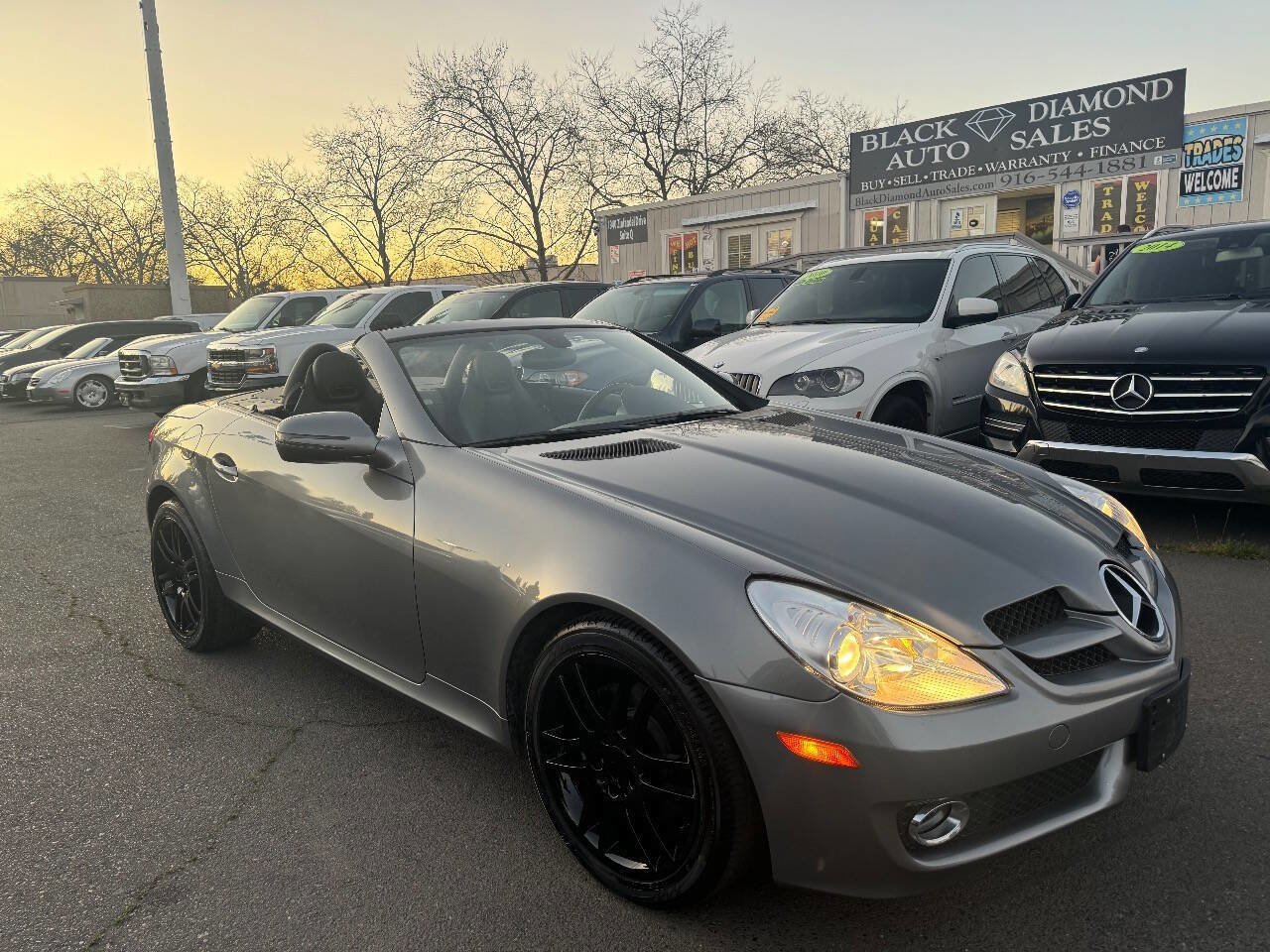 Used 2009 Mercedes-Benz SLK 300 image 12