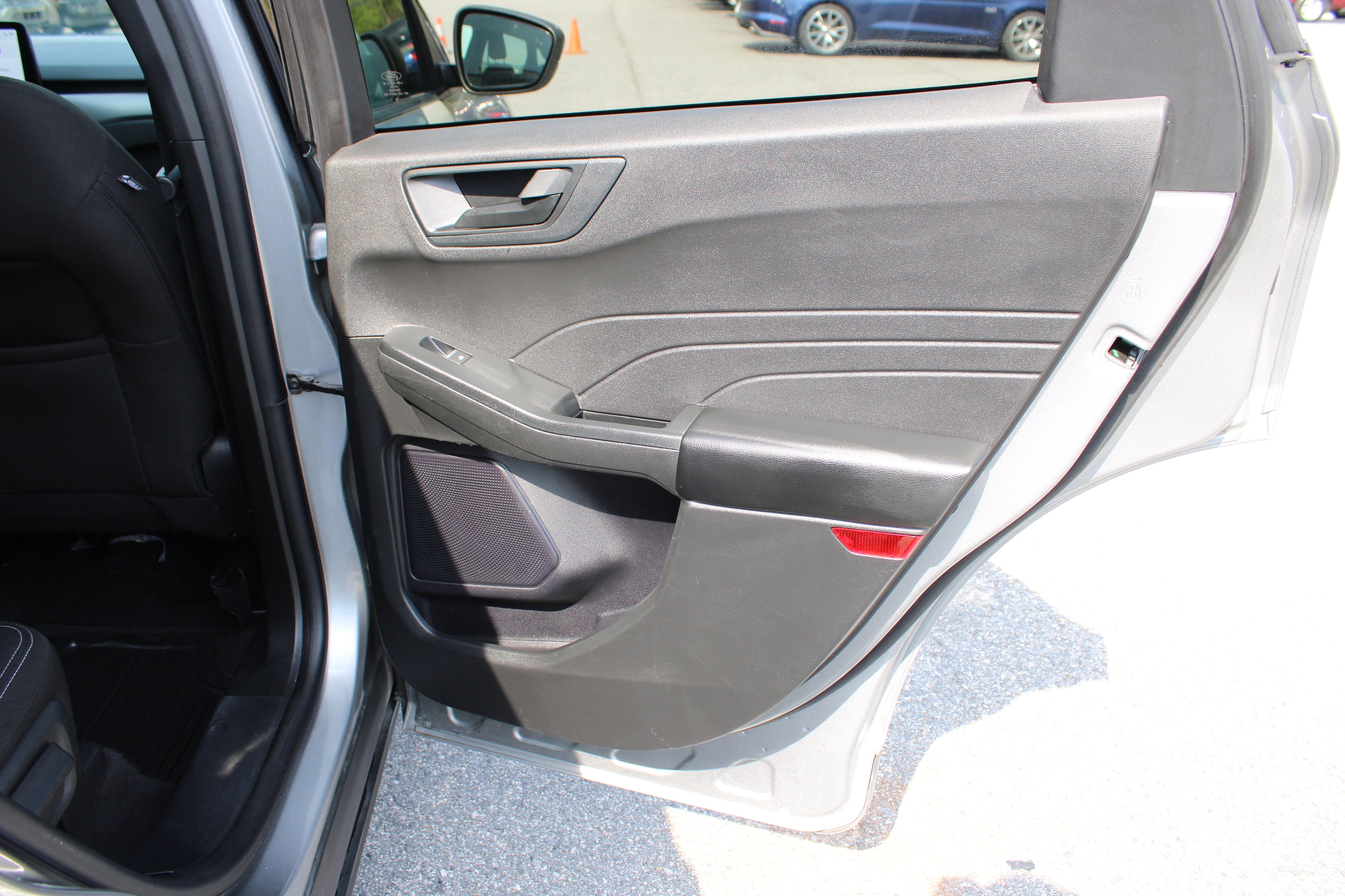 Used 2024 Ford Escape Active w/ Cold Weather Package image 14