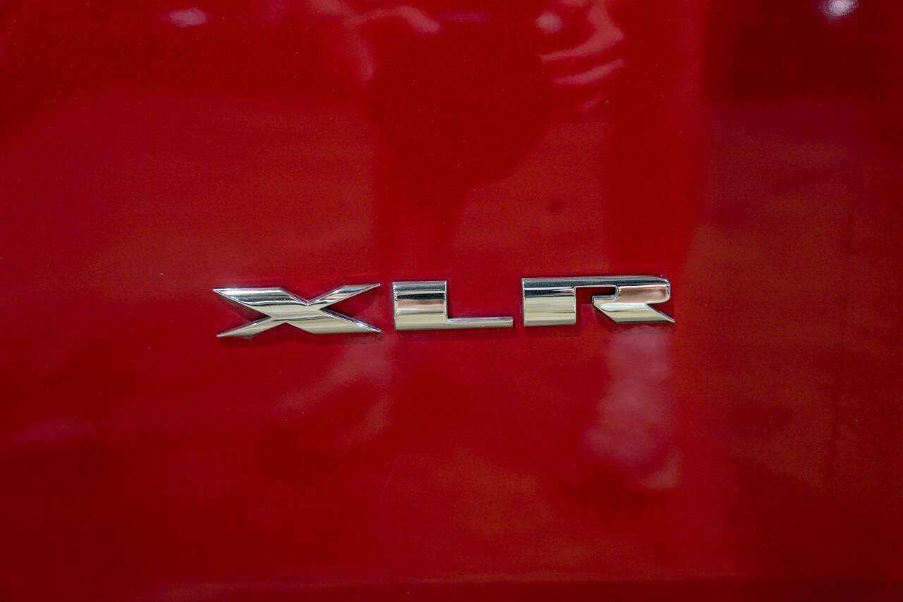 Used 2005 Cadillac XLR RWD image 36