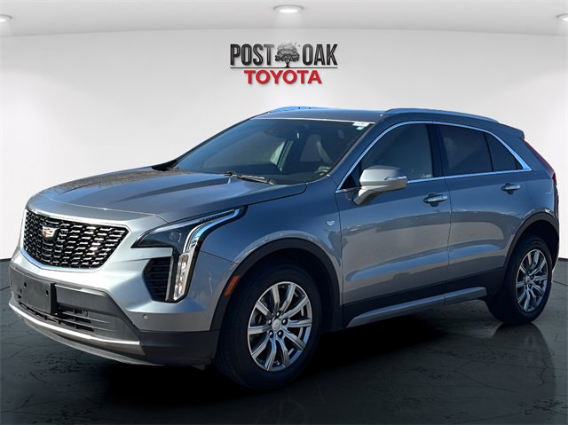 Used 2023 Cadillac XT4 Premium Luxury image 3
