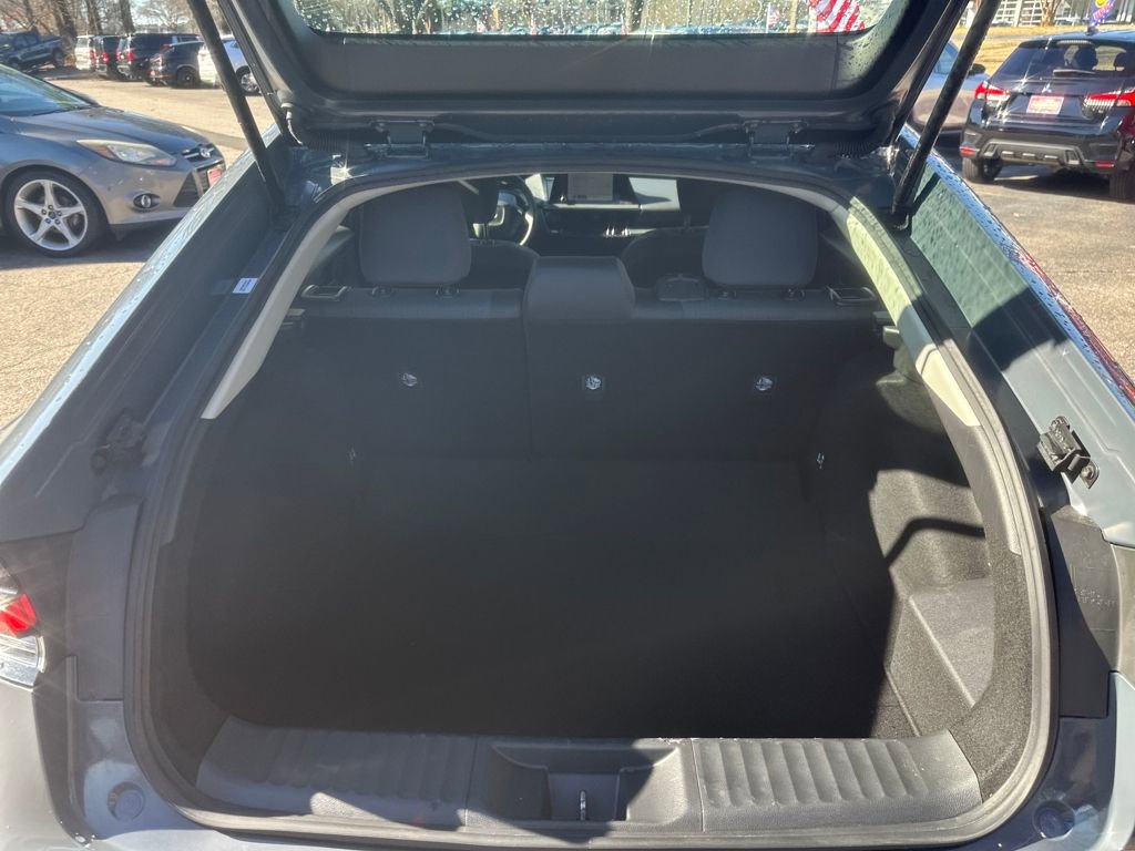 Used 2023 Toyota Prius LE image 23