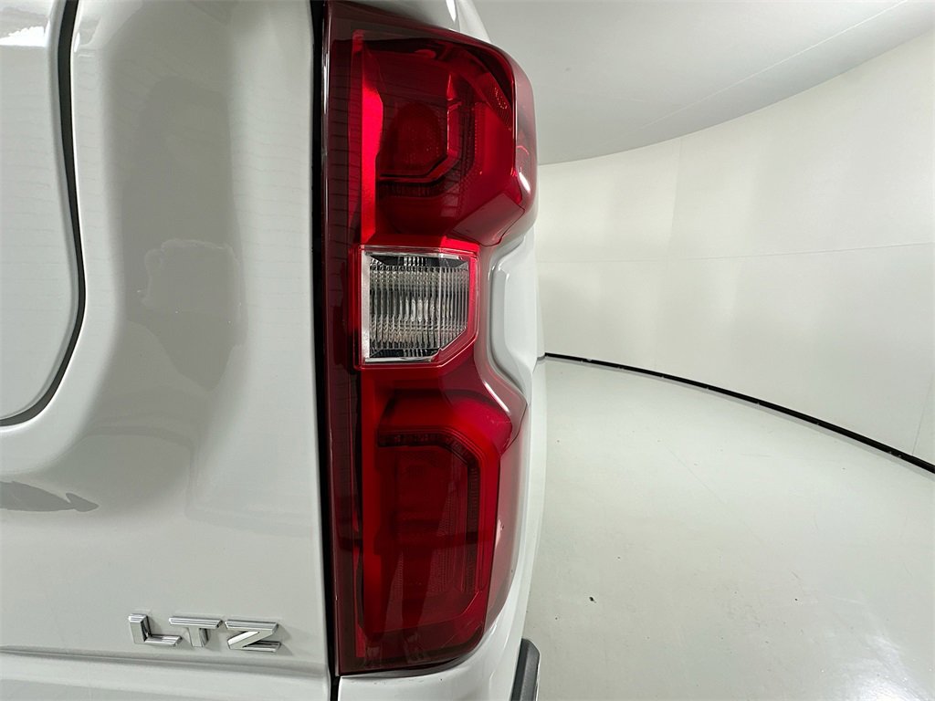 Used 2021 Chevrolet Silverado 1500 LTZ w/ Z71 Off-Road Package image 10