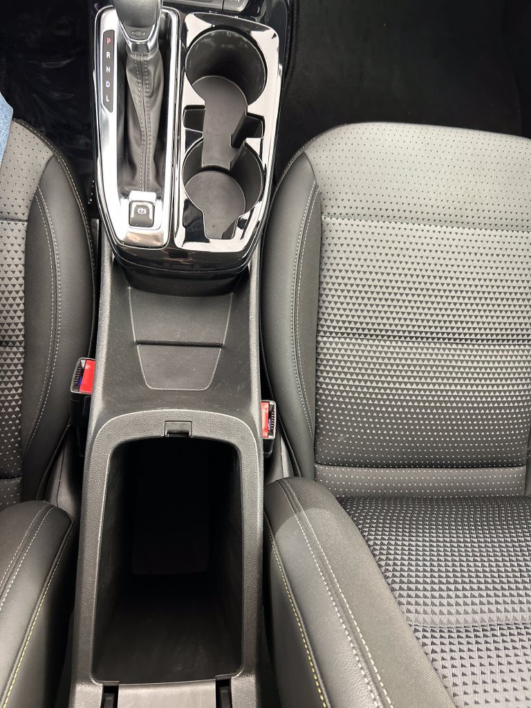 Used 2024 Chevrolet Trax LT w/ Driver Confidence Package FWD image 14