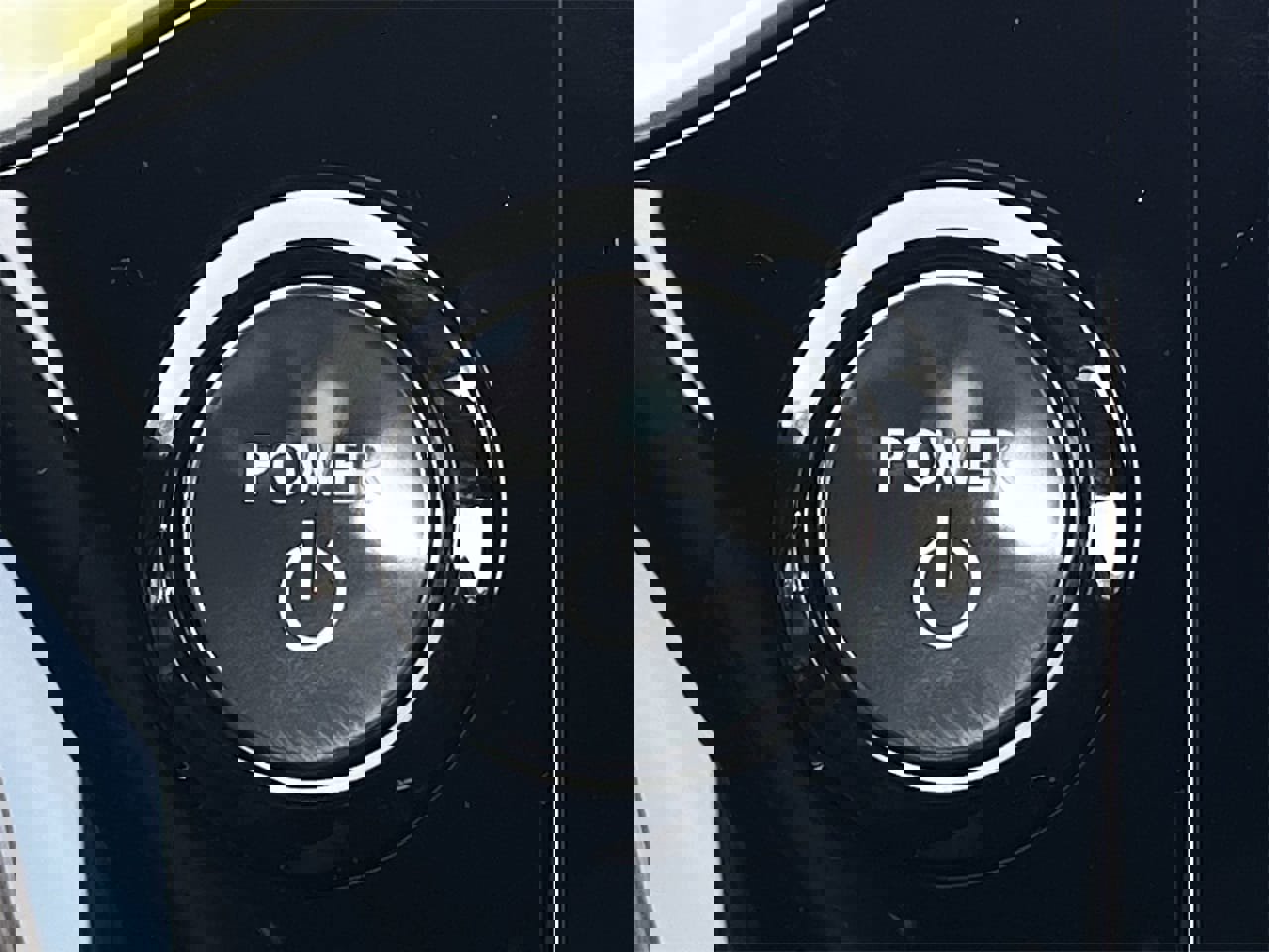 Used 2023 Lexus NX 450h+ F Sport image 19