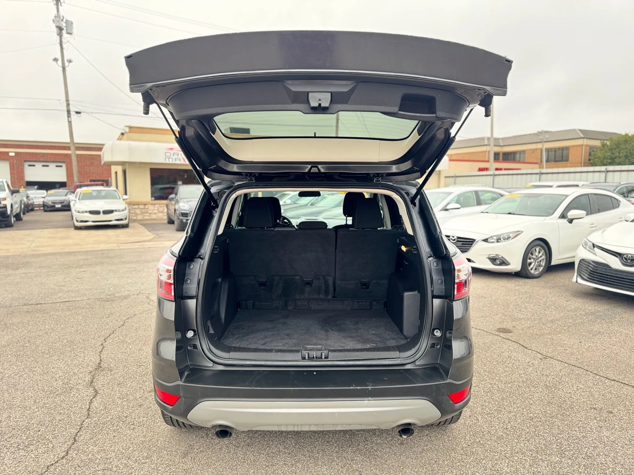 Used 2018 Ford Escape SE w/ SE Sync 3 Package image 13
