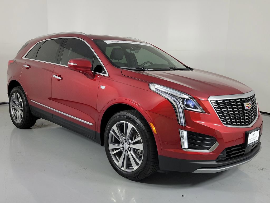 Used 2026 Cadillac XT5 Premium Luxury w/ Driver Assist Package FWD image 1
