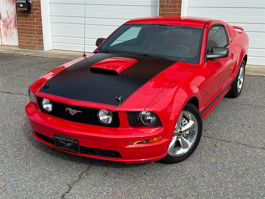 Used 2007 Ford Mustang GT RWD image 6
