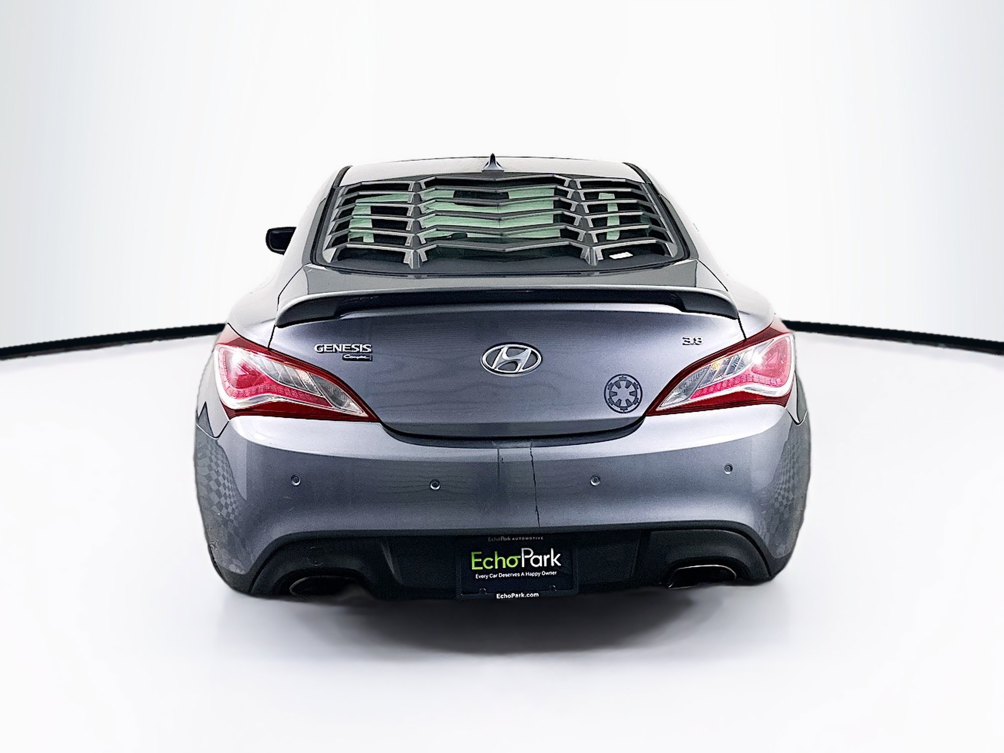 Used 2014 Hyundai Genesis 3.8 RWD image 7