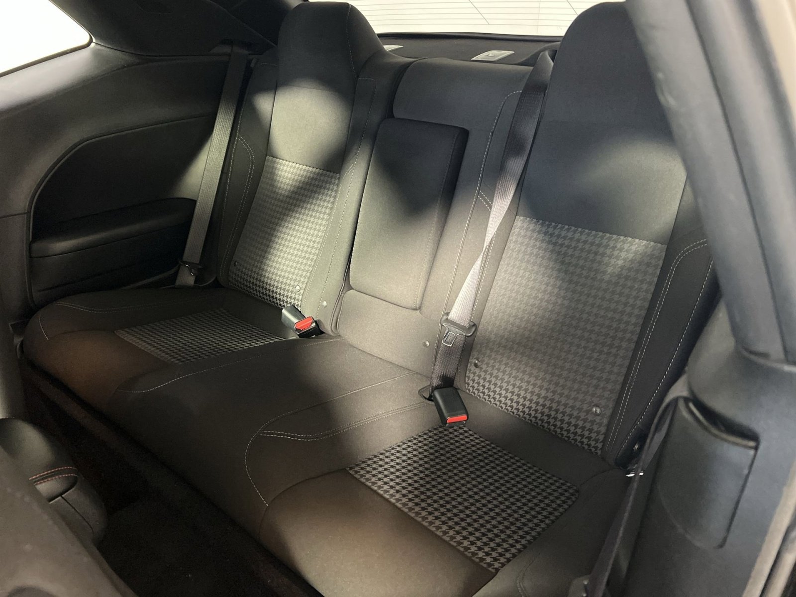 Used 2021 Dodge Challenger SXT image 25