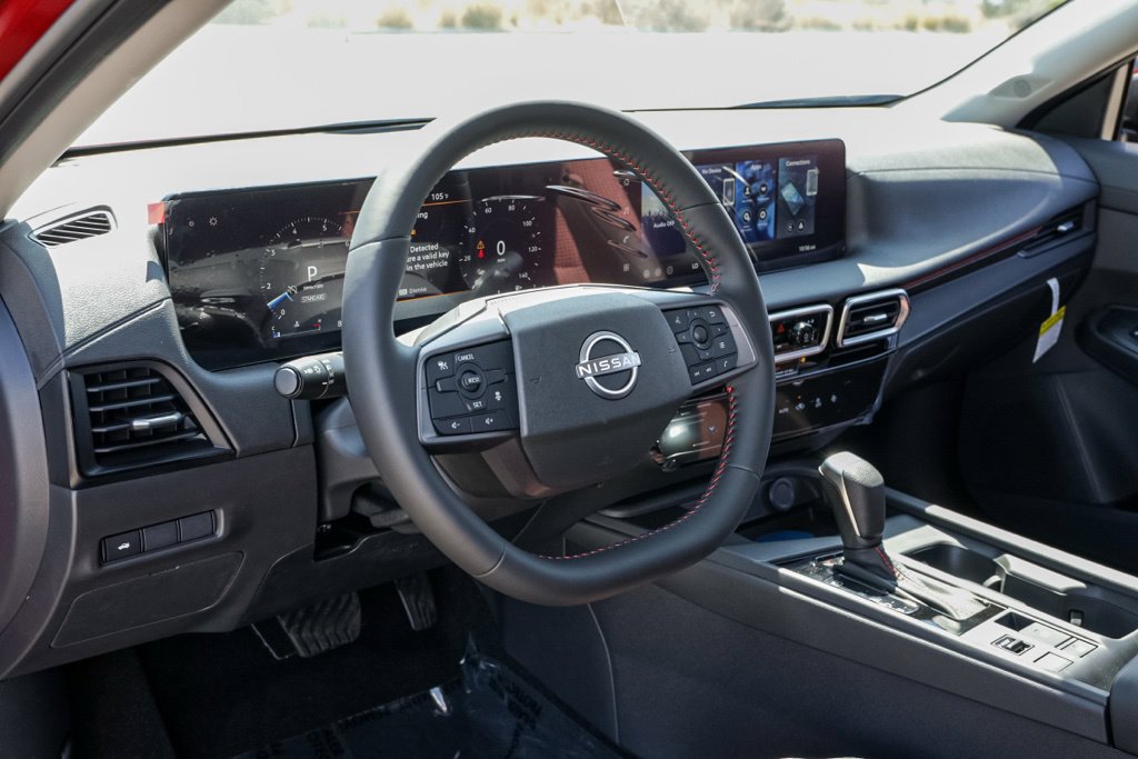 New 2027 Nissan Sentra SR FWD image 17