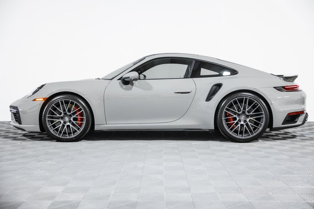 Used 2022 Porsche 911 Turbo image 12